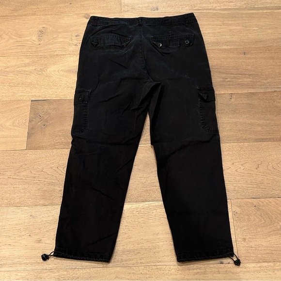 GUC ASOS Men’s cargo pants size 32” Waist 30” inseam. - Picture 7 of 9